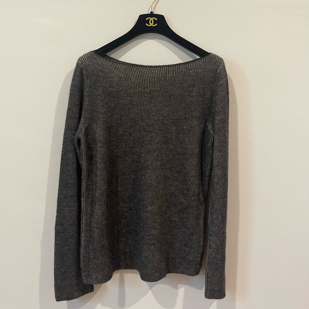 AUTHENTIC Chanel Vintage Spring 1999 Sweater